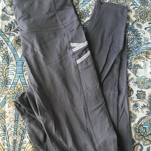 gray fabletics leggings with pockets